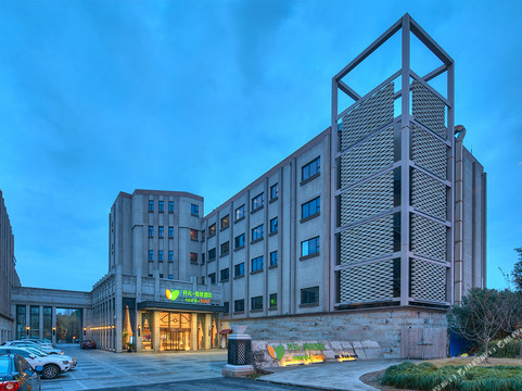 开元•曼居酒店（罗山店）主图