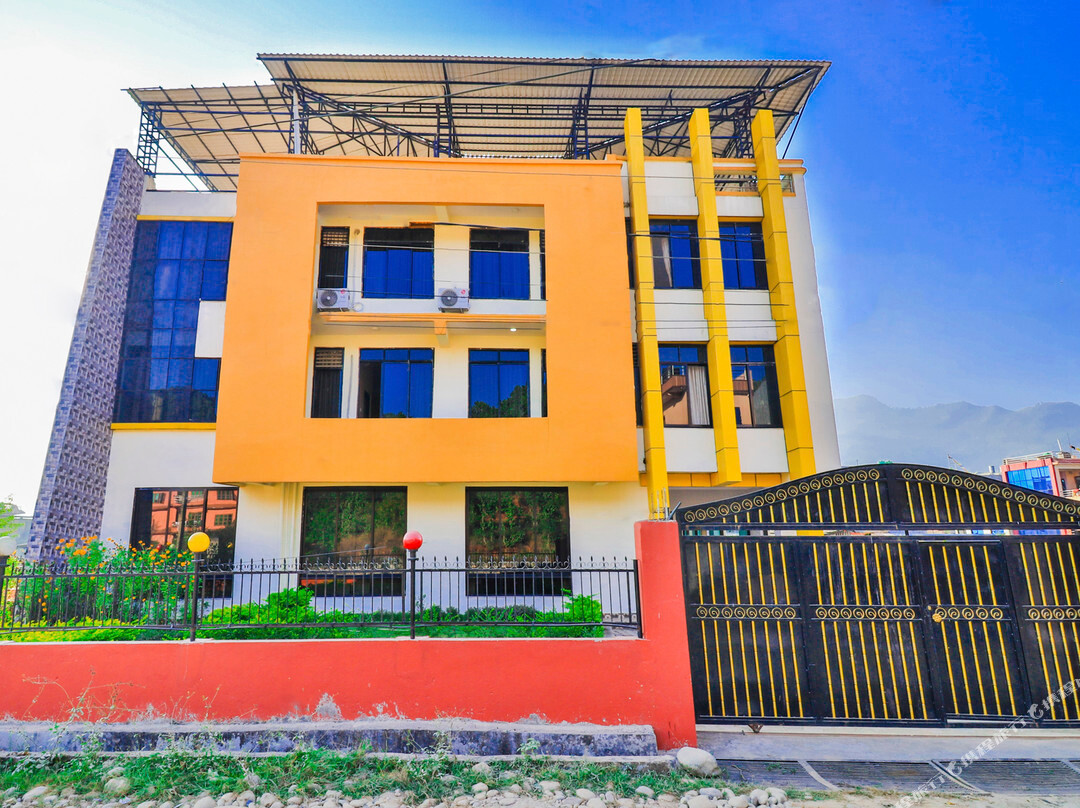 OYO 690 Pvt. Ltd.达芭酒店