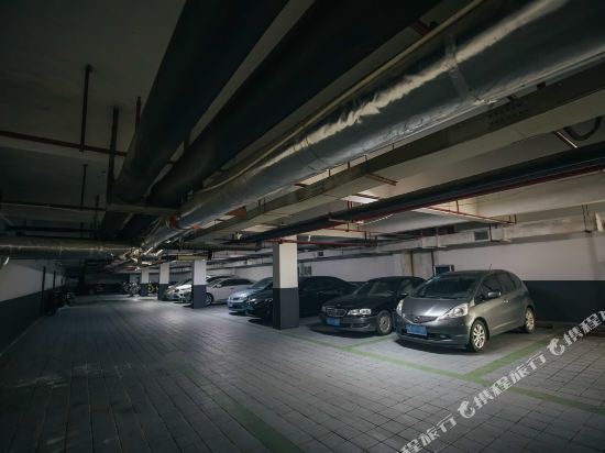 格盟酒店(绍兴柯桥古镇店)