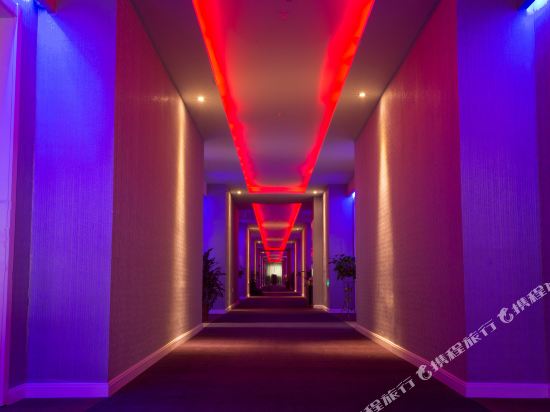 常州阡陌风情酒店