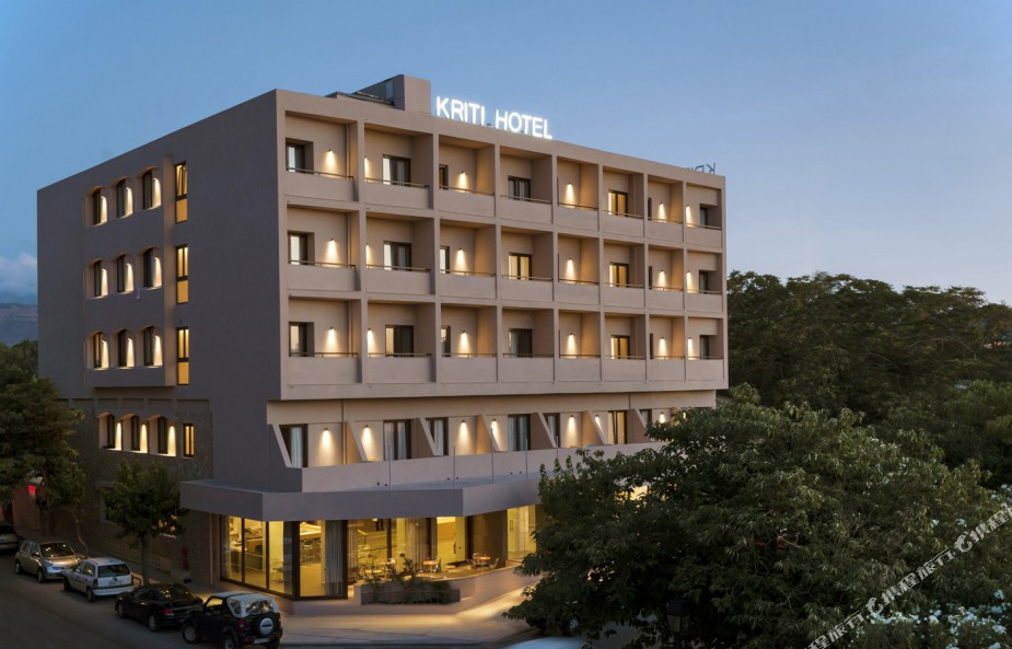 卡瑞缇酒店主图