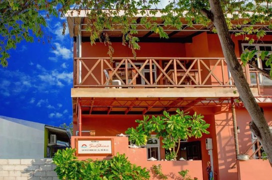 马尔代夫海阳光旅馆-官方