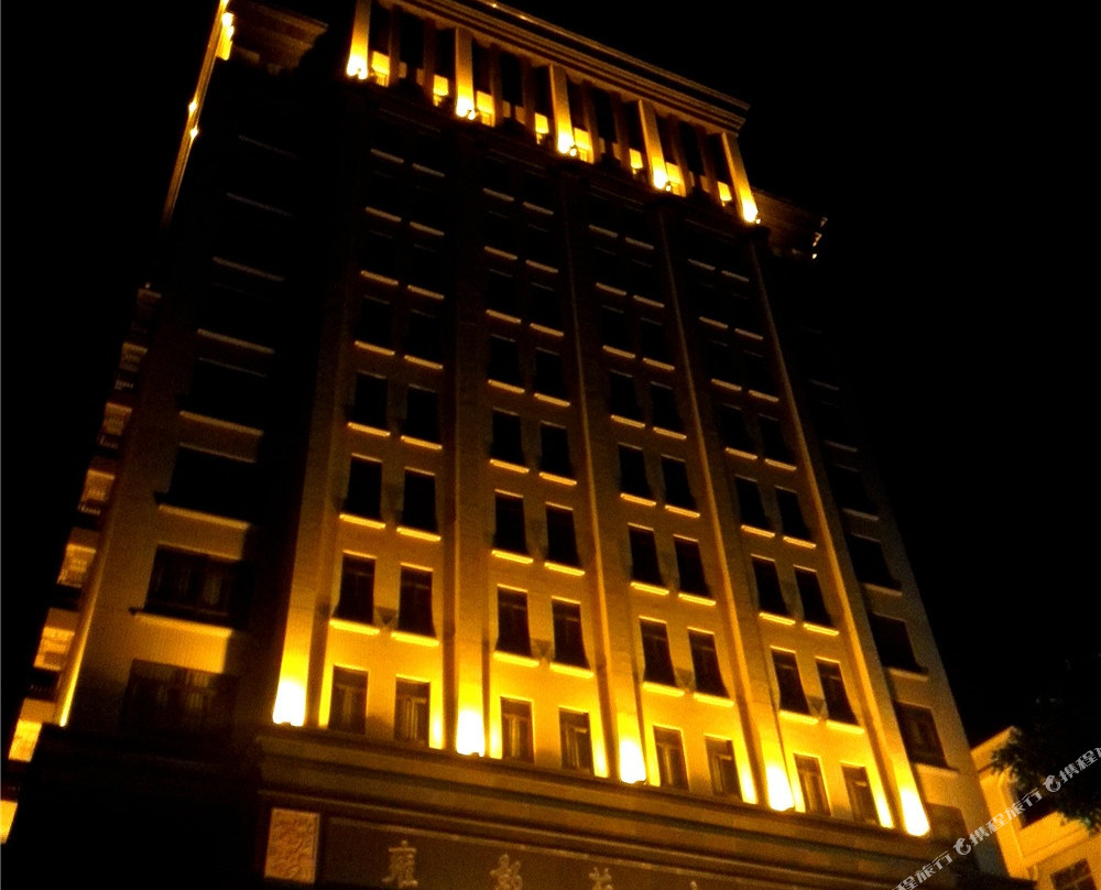 罗定雍颢苑大酒店