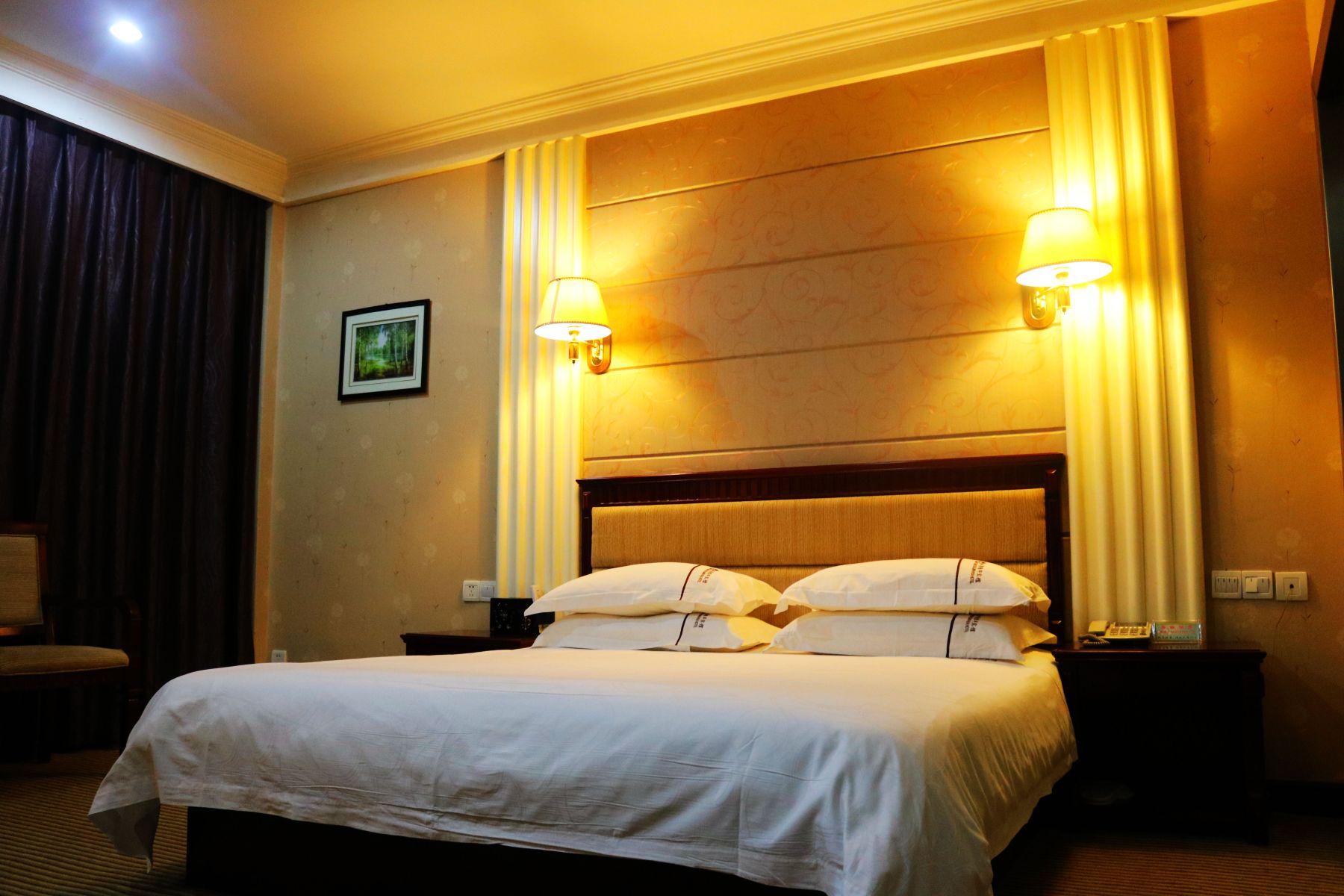 水月清华宾馆（宣城高铁站宛陵湖景区店）-官方