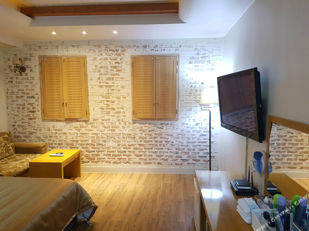 Meridian Hotel主图