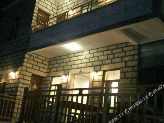 平潭海锦石厝民宿