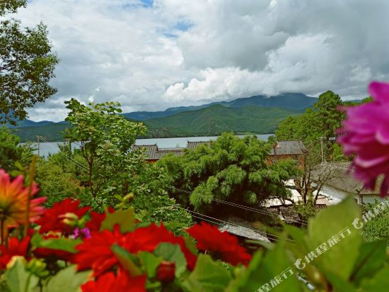 宁蒗萍水相逢客栈