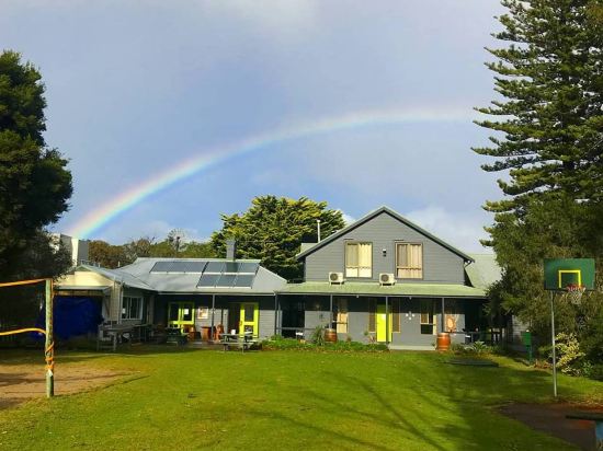Dunsborough Beachouse YHA Backpackers