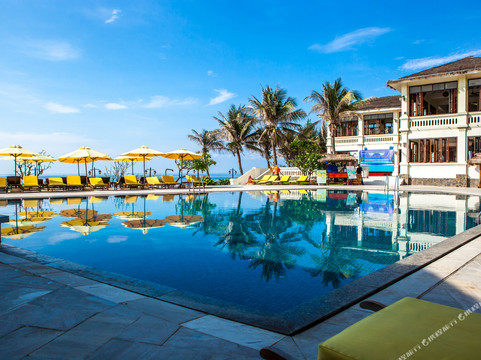 阿莱兹博海滩度假村