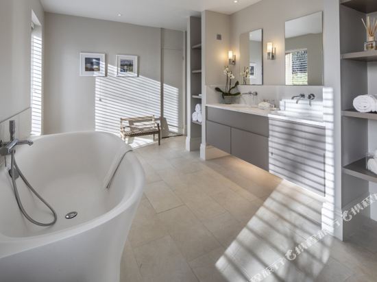 Linthwaite House Room Type - Junior Suite