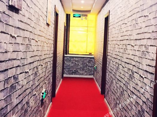 杜尔伯特甜橙之恋主题宾馆