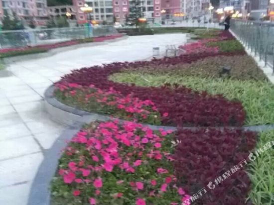 康定天路情缘商务宾馆