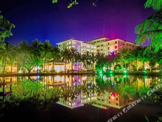 万宁依云华美达温泉度假酒店