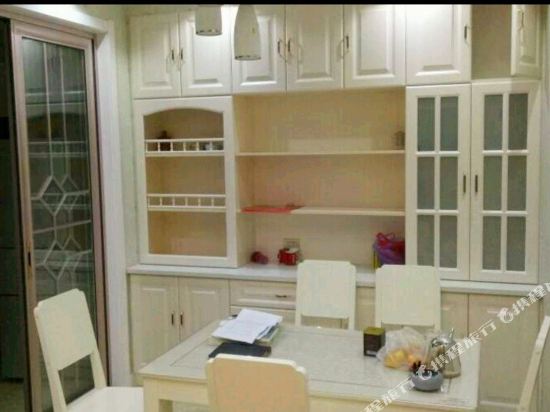 平遥郭强强公寓