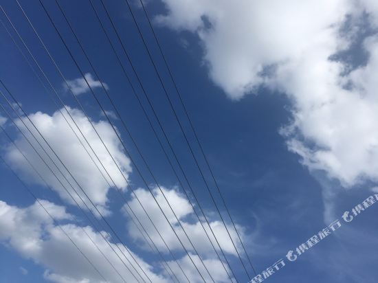 Q加·张北尔康居酒店