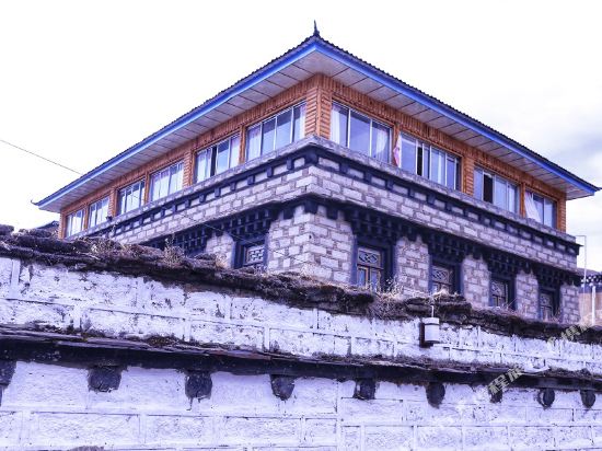 稻城国际青年旅舍