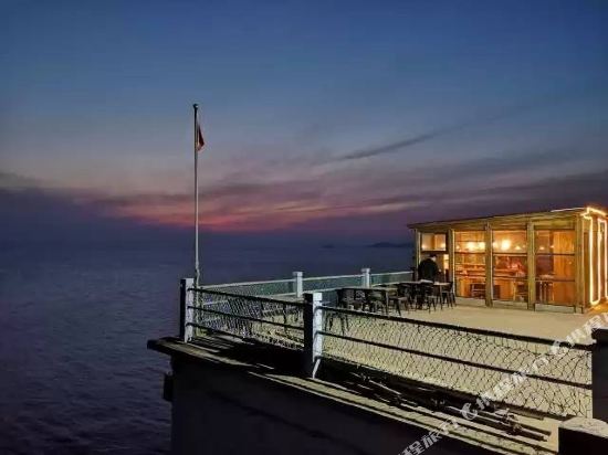 舟山东极岛东福山庄