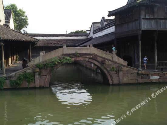 乌镇东旭临水民宿