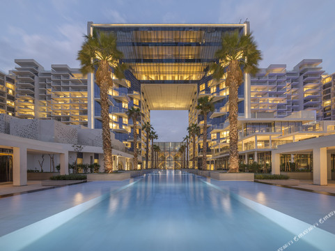 迪拜五号朱美拉棕榈酒店主图