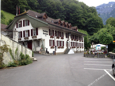 Gsteigwiler酒店住宿-小羚羊酒店