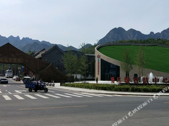 野三坡鸿运来农家院