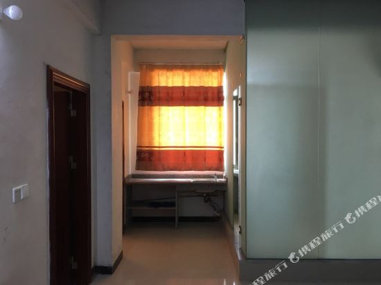 清远温馨家源特色民宿