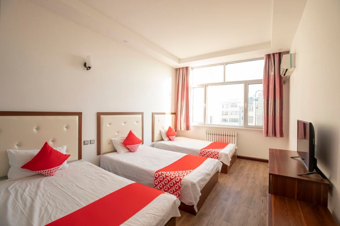 Xingan League Warm Pavilion Fashion Hotel