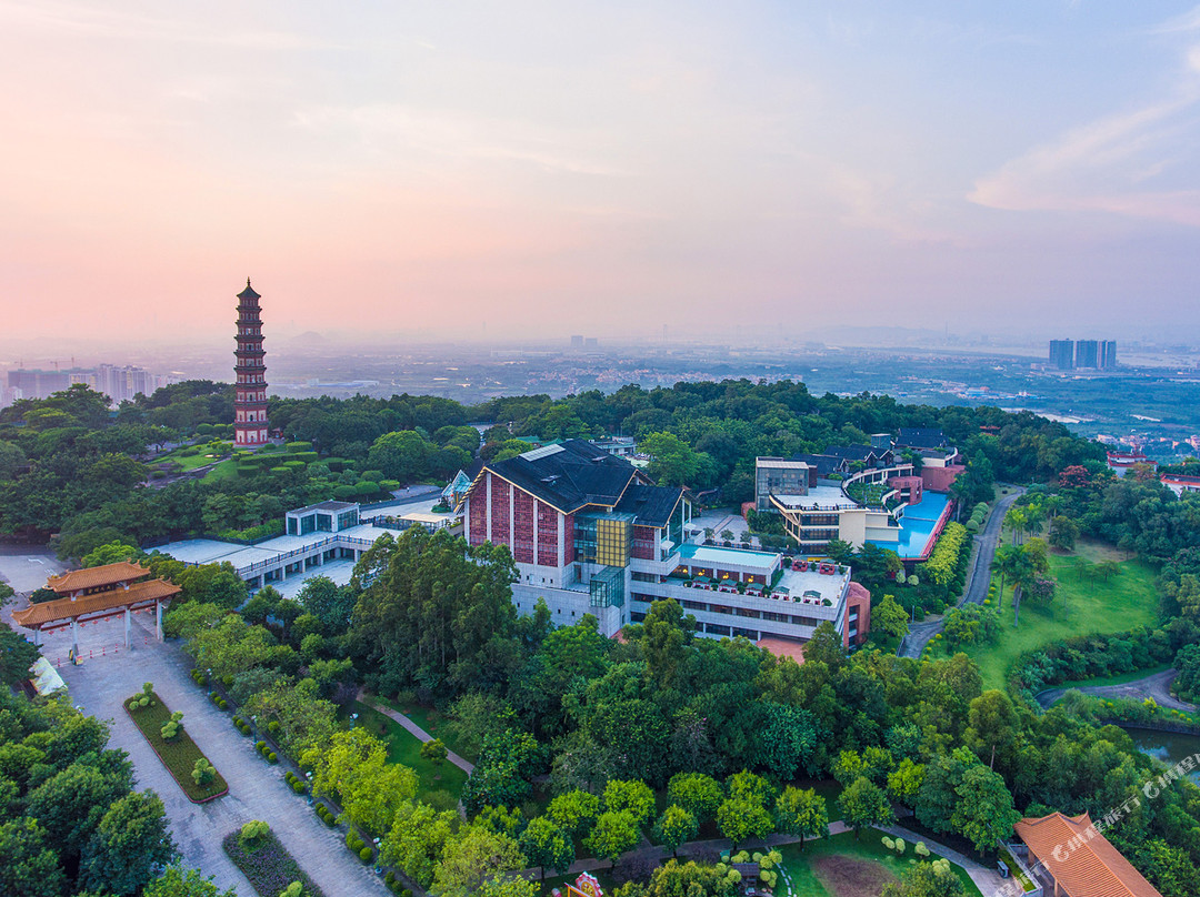 广州莲花山粤海村酒店主图