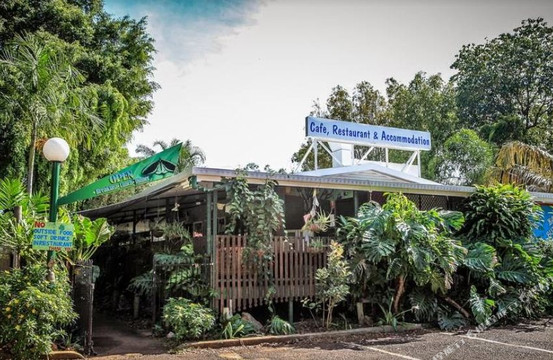 Marrakai酒店住宿-Batchelor Butterfly Farm cabins and homestay and food place