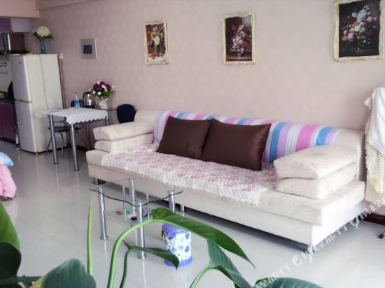 志鑫日租公寓(大庆纬七路)