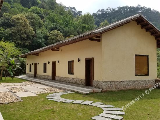 桫椤谷度假酒店(北流大容山国家森林公园店)