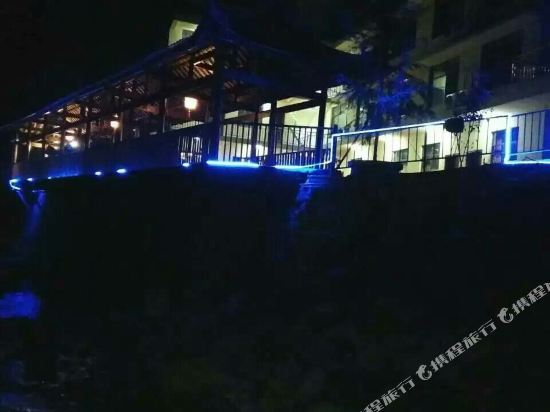 西岭雪山云雪乡村酒店