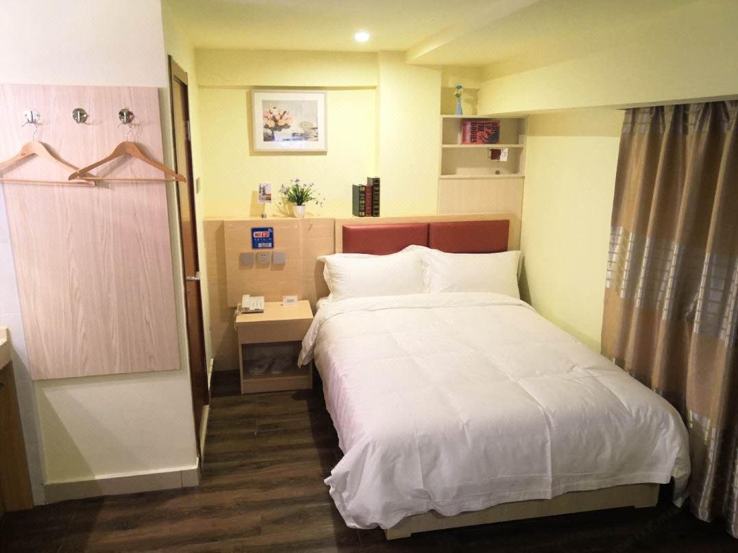 Shanghai Chenlei Preferred Hotel