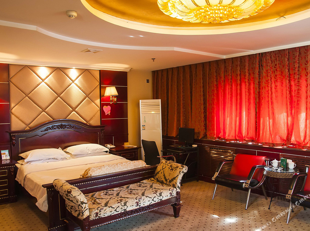 高平啸云大酒店