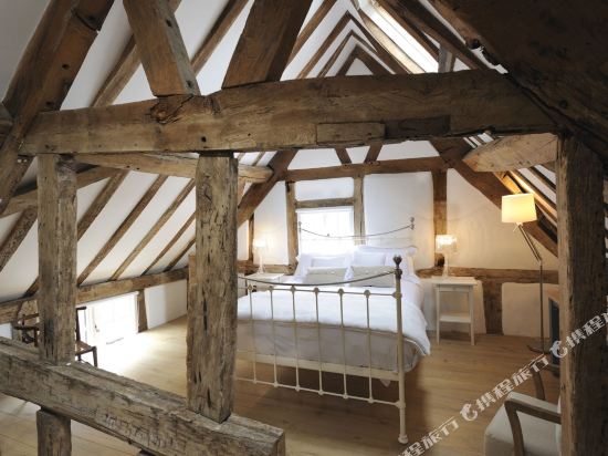 Lion and Pheasant Hotel Room Type - Loft Suite