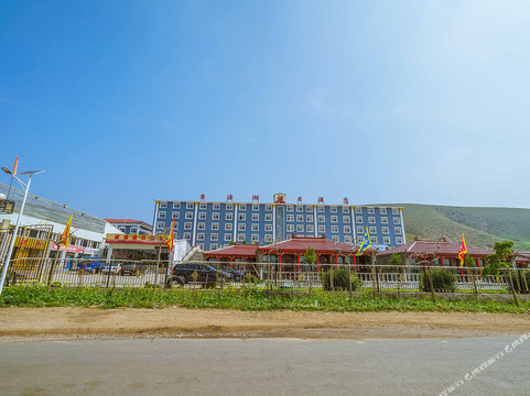 沽源草原湖假日酒店