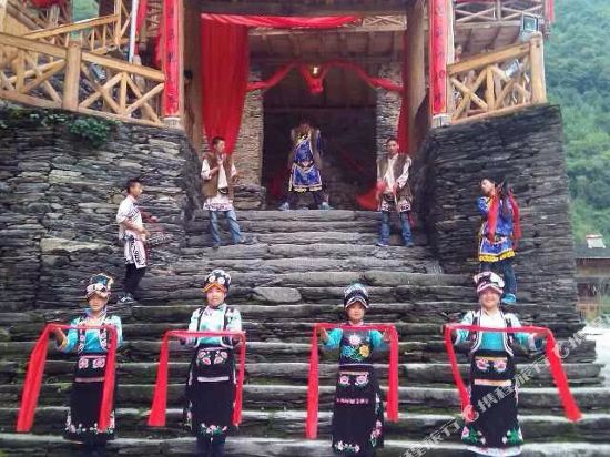 北川五龙寨酒店