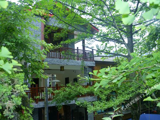 青城山锦苑山庄