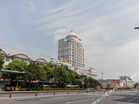 江阴华士大酒店