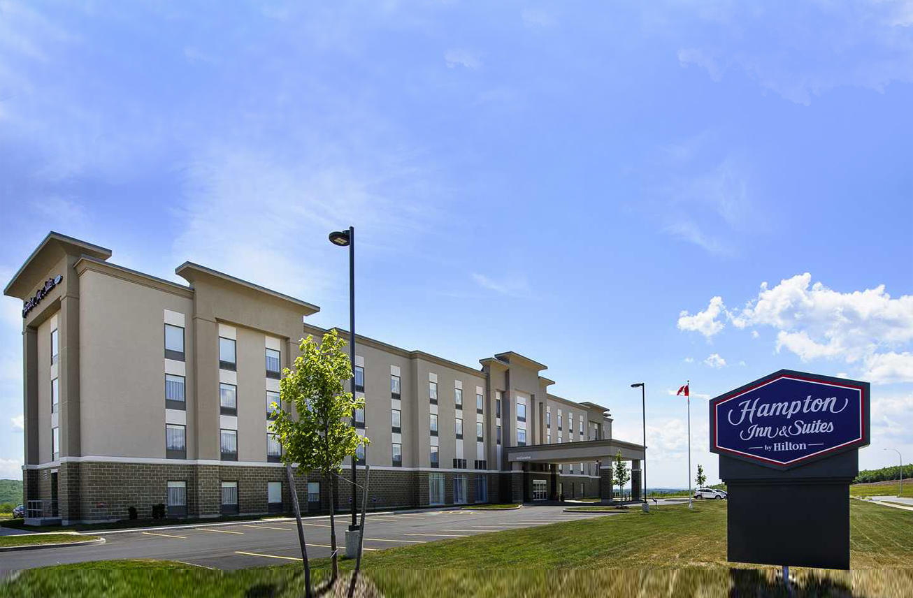 Hampton Inn & Suites by Hilton Truro-官方