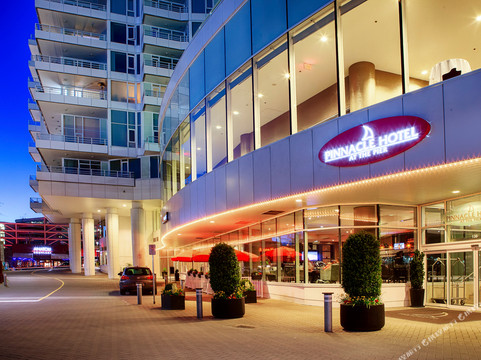 北温哥华酒店住宿-Pinnacle Hotel at The Pier