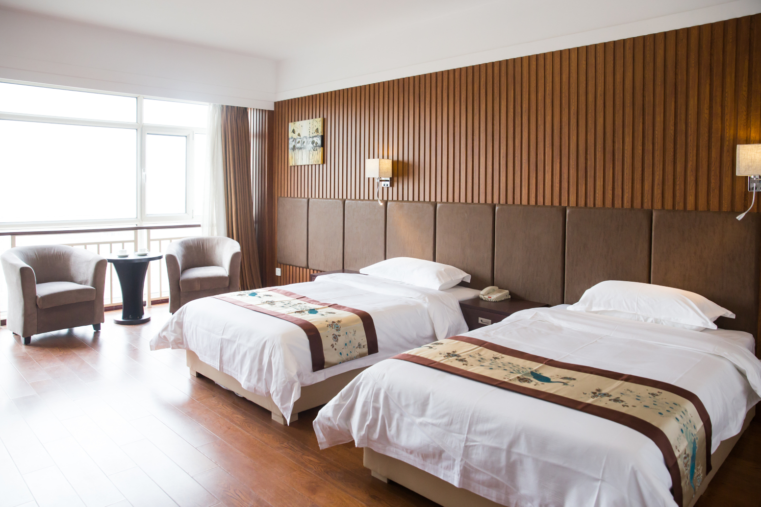 青岛立胜欣大酒店（黄岛金沙滩唐岛湾公园店）-官方