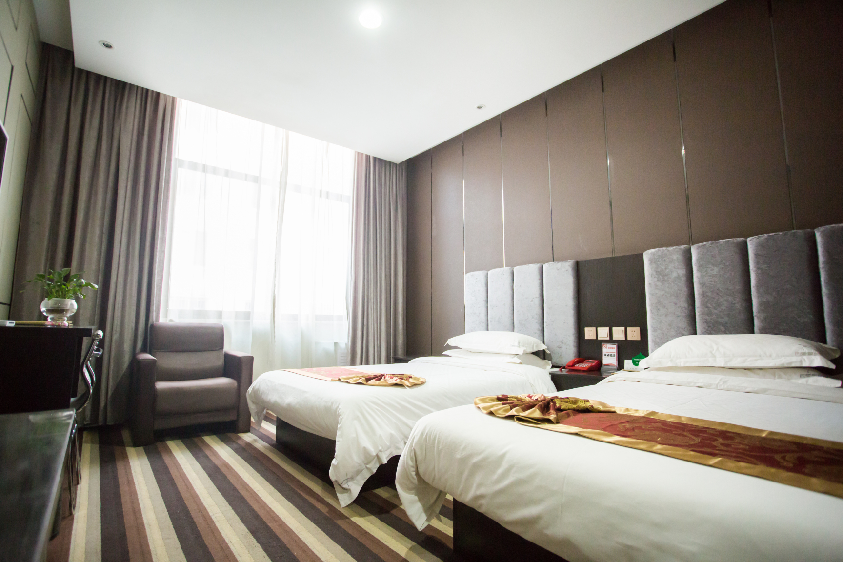 张掖西厦宾馆(欧式街店)-官方