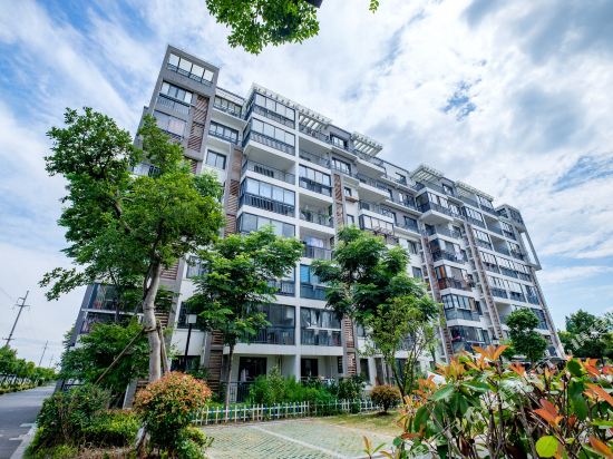 嘉兴驴友小哥哥公寓