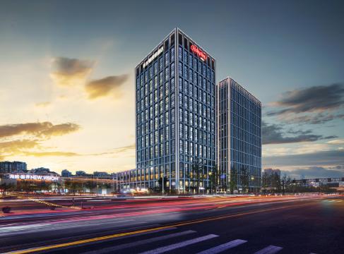 杭州滨江希尔顿欢朋酒店-官方