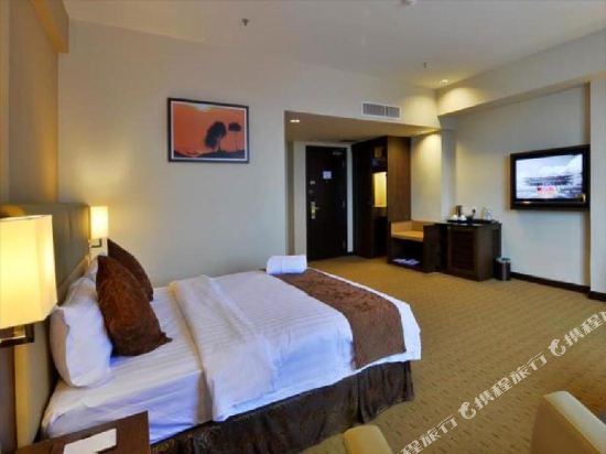 Lintas View Hotel Room Type - Executive King Room