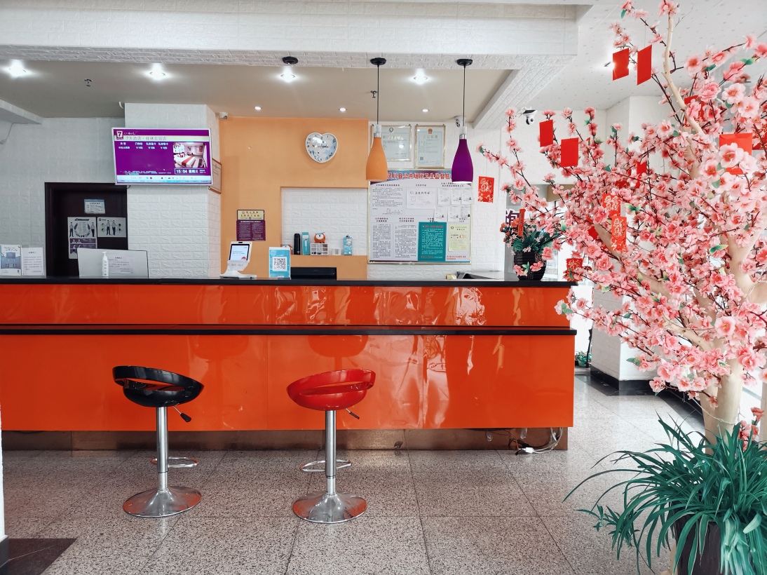 金色豪门酒店(桂林北站店)-官方