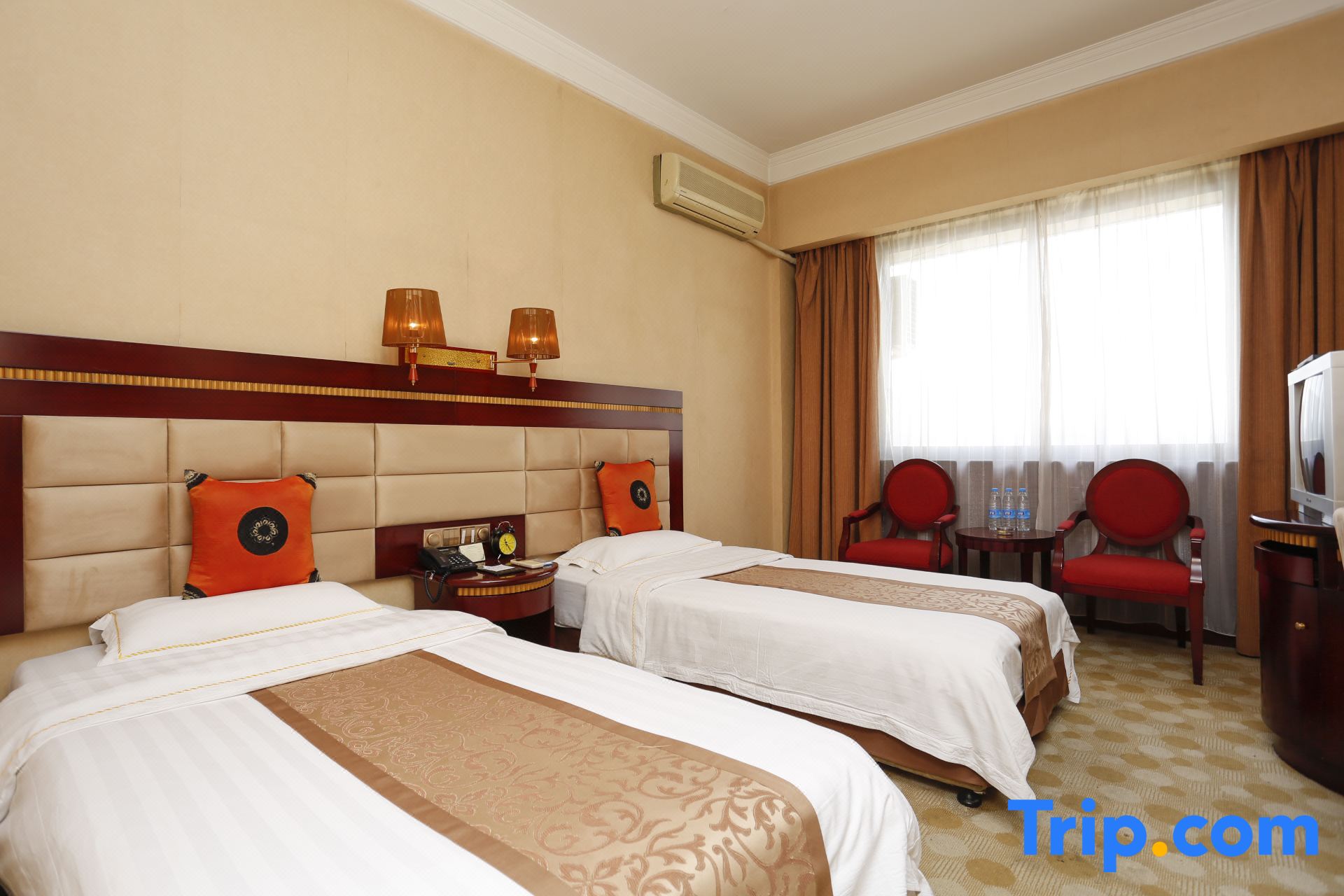 Orient Hotel