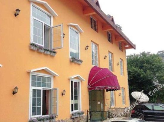 峨眉山沃客旅店