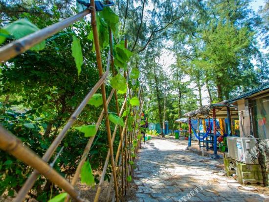 涠洲岛碧海阳光贝壳沙滩度假村